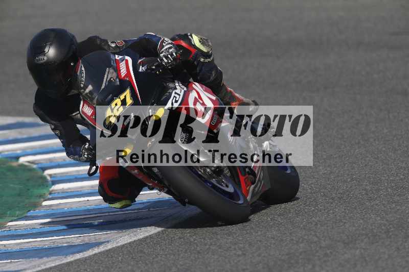 /Archiv-2024/01 26.-28.01.2024 Moto Center Thun Jerez/Gruppe schwarz-black/427